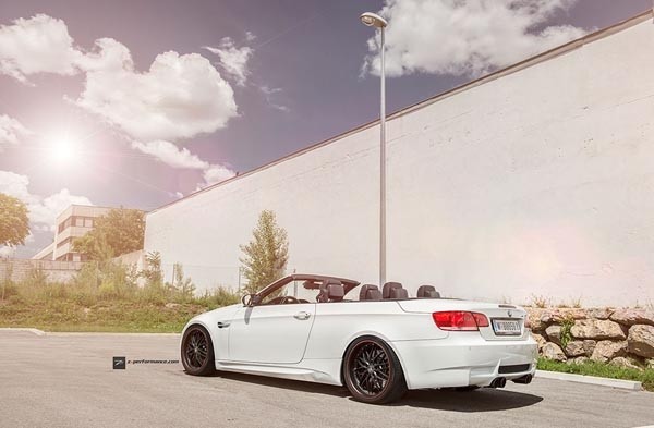 Z-Performance Two Matte Black - Red Stripe 8x19 5x120 ET38 Velge