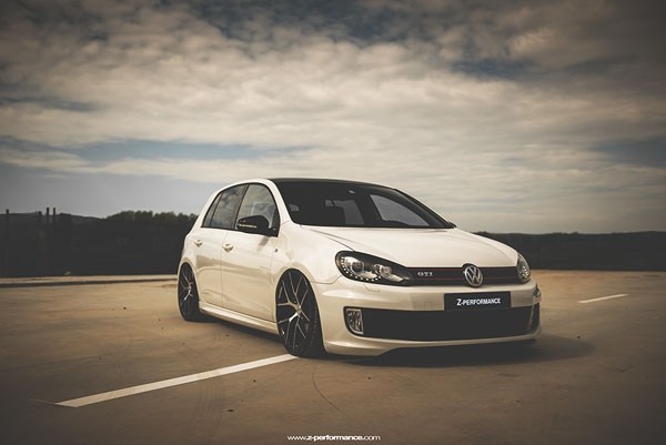 Z-Performance ZP.09 Nine Deep Concave 5x120 10x20 ET45 Phantom B