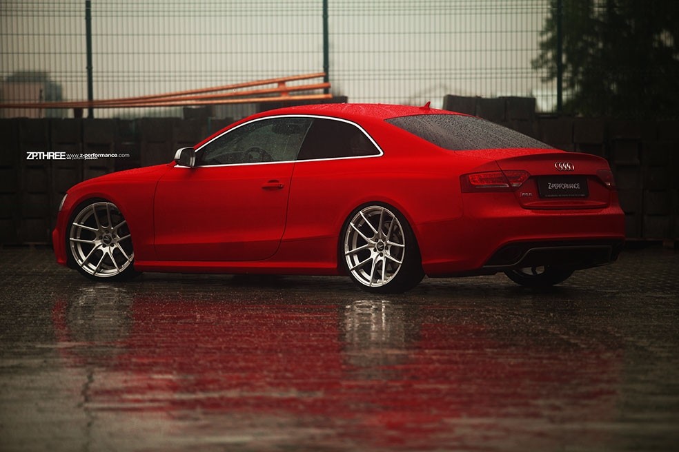 Z-Performance Three ZP.03 Hyper Silver 9,0x20 5x112 ET35 Velgen