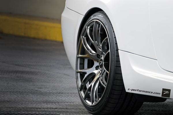Z-Performance One black chrome 8,5x19 5x120 ET38 Velgen