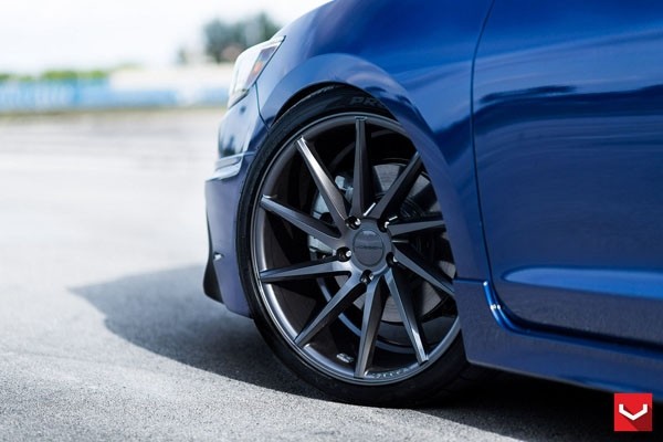 Vossen CVT 9.0x20 5x120 ET20 Gloss Graphite Flat Face