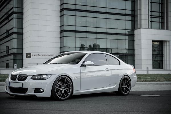 Z-Performance Seven Matte Gunmetal 9,5x19 5x120 ET35 Velgen