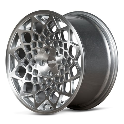 RADI8 B12 10.0x19 5X112 45 Matt silver/Machine face 66,6 Velgen