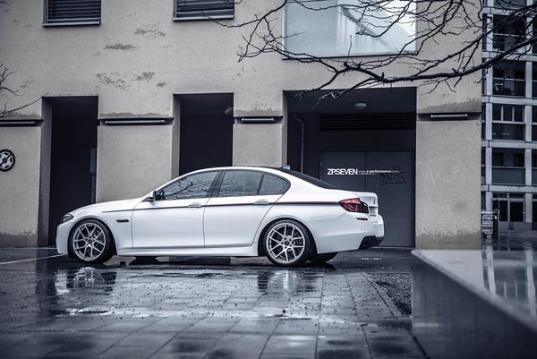 Z-Performance Seven Hyper Silver 9,5x19 5x120 ET35 Velgen