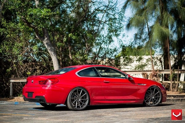 Vossen CVT 9.0x20 5x120 ET20 Gloss Graphite Flat Face
