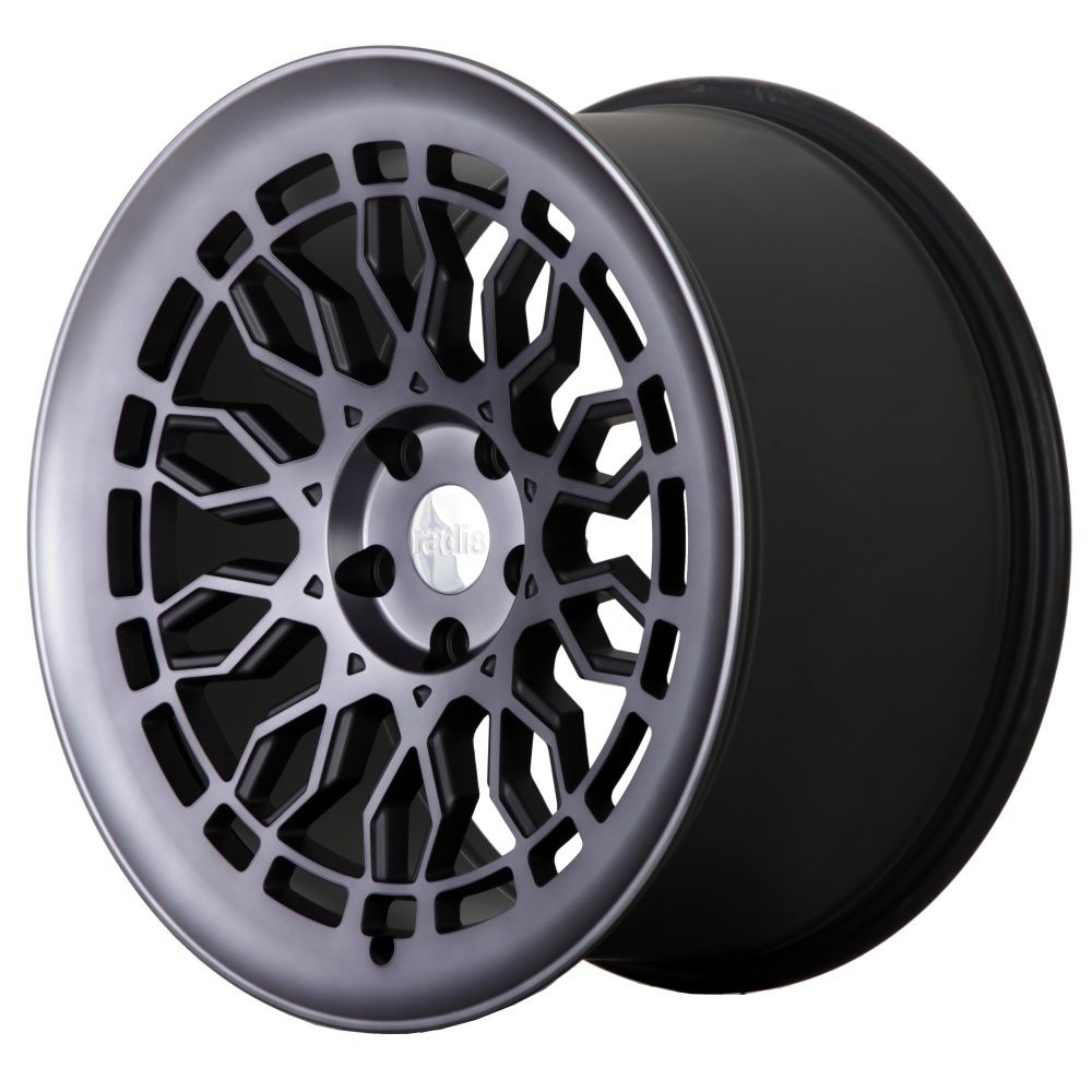 RADI8 A10 10.0x19 5x112 45 Dark Mist 66,6 Velgen
