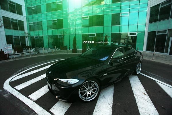 Z-Performance Eight Hyper Silver 8,5x20 5x120 ET35 Velgen
