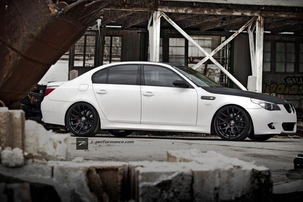 Z-Performance One Matte Black 8,5x19 5x120 ET35 Velgen