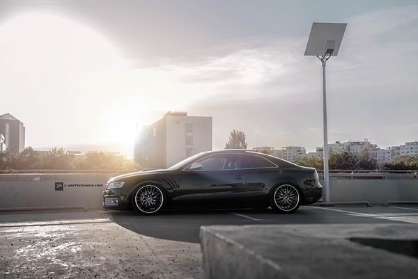 Z-Performance Two Black Chrome Inox 9x19 5x120 ET38 Velgen