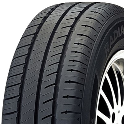 Hankook 215/65R16C 106/104T RA28 Bandenset